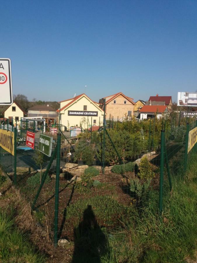 Garden Apartments Znojmo Esterno foto